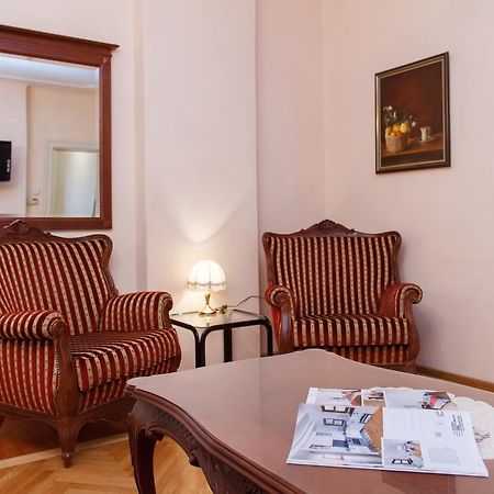 Central Belgrade Apartments 1 Belgrado Quarto foto